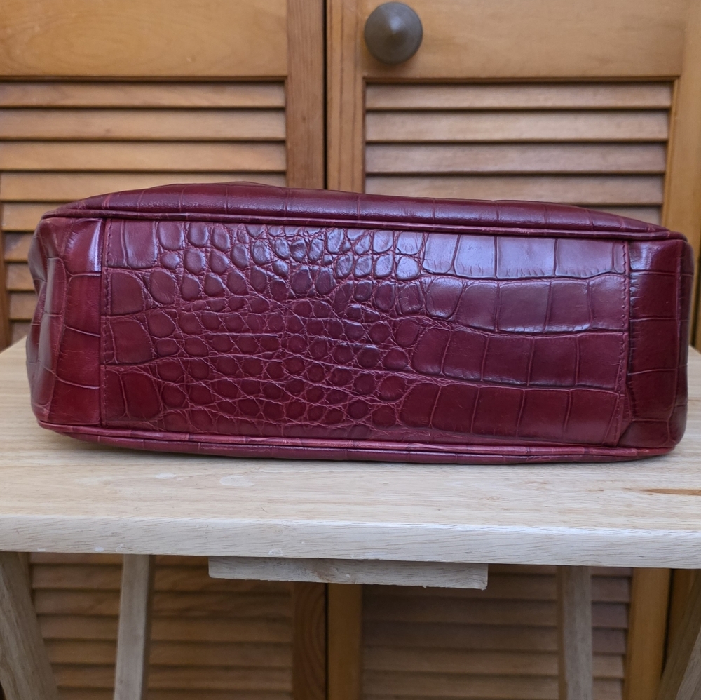 EUC Furla Burgundy Croc-Embossed Italian Leather Tote/Crossbody Bag - Picture 6 of 11